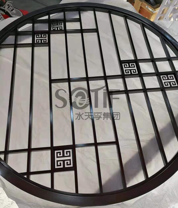 【水天富客戶案例】2018-10-25不銹鋼黑鈦拉絲方圓屏風(fēng)